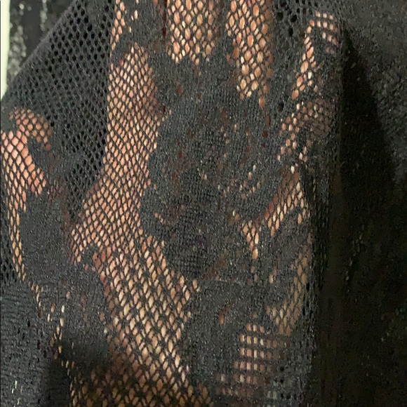 Guess lace tops - Picture 4 of 4